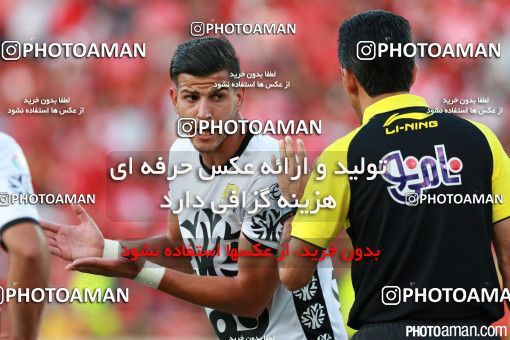378919, Tehran, Iran, لیگ برتر فوتبال ایران، Persian Gulf Cup، Week 30، Second Leg، Persepolis 2 v 1 Rah Ahan on 2016/05/13 at Azadi Stadium