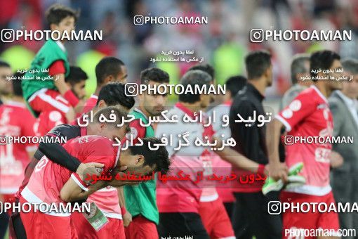 381646, Tehran, Iran, لیگ برتر فوتبال ایران، Persian Gulf Cup، Week 30، Second Leg، Persepolis 2 v 1 Rah Ahan on 2016/05/13 at Azadi Stadium