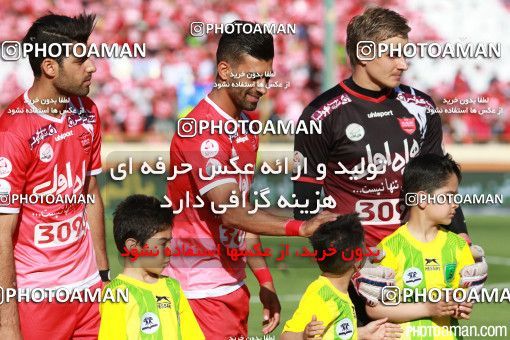 378838, Tehran, Iran, لیگ برتر فوتبال ایران، Persian Gulf Cup، Week 30، Second Leg، Persepolis 2 v 1 Rah Ahan on 2016/05/13 at Azadi Stadium