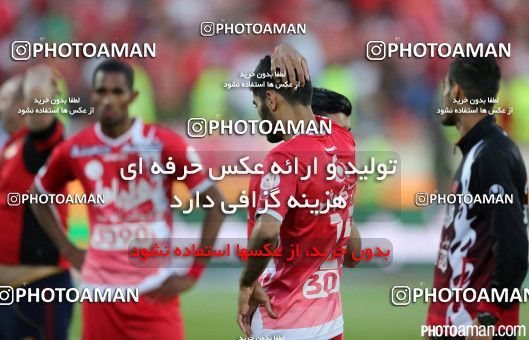 381617, Tehran, Iran, لیگ برتر فوتبال ایران، Persian Gulf Cup، Week 30، Second Leg، Persepolis 2 v 1 Rah Ahan on 2016/05/13 at Azadi Stadium