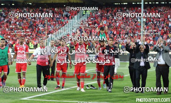 380903, Tehran, Iran, لیگ برتر فوتبال ایران، Persian Gulf Cup، Week 30، Second Leg، Persepolis 2 v 1 Rah Ahan on 2016/05/13 at Azadi Stadium