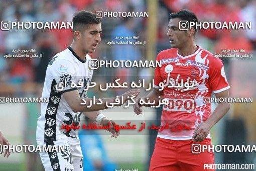 380761, Tehran, Iran, لیگ برتر فوتبال ایران، Persian Gulf Cup، Week 30، Second Leg، Persepolis 2 v 1 Rah Ahan on 2016/05/13 at Azadi Stadium