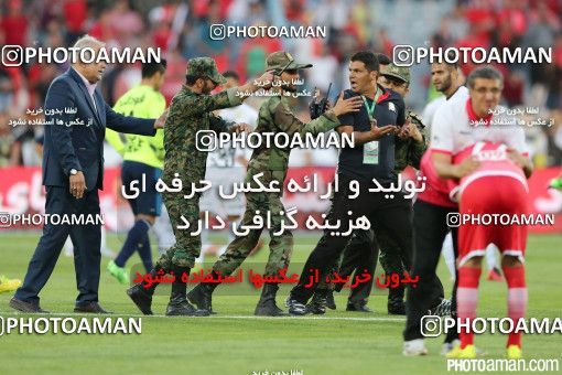 381588, Tehran, Iran, لیگ برتر فوتبال ایران، Persian Gulf Cup، Week 30، Second Leg، Persepolis 2 v 1 Rah Ahan on 2016/05/13 at Azadi Stadium