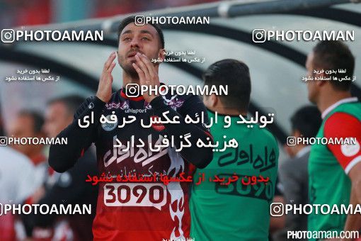 379900, Tehran, Iran, لیگ برتر فوتبال ایران، Persian Gulf Cup، Week 30، Second Leg، Persepolis 2 v 1 Rah Ahan on 2016/05/13 at Azadi Stadium