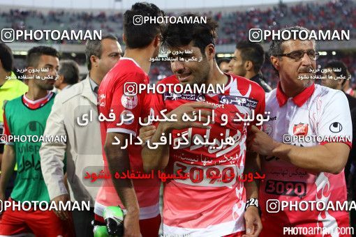 380909, Tehran, Iran, لیگ برتر فوتبال ایران، Persian Gulf Cup، Week 30، Second Leg، Persepolis 2 v 1 Rah Ahan on 2016/05/13 at Azadi Stadium