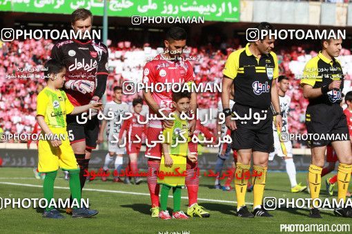 378832, لیگ برتر فوتبال ایران، Persian Gulf Cup، Week 30، Second Leg، 2016/05/13، Tehran، Azadi Stadium، Persepolis 2 - ۱ Rah Ahan