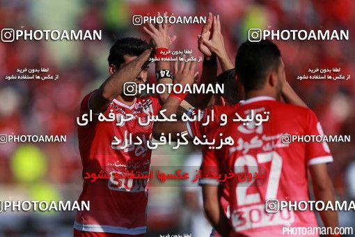 379954, Tehran, Iran, لیگ برتر فوتبال ایران، Persian Gulf Cup، Week 30، Second Leg، Persepolis 2 v 1 Rah Ahan on 2016/05/13 at Azadi Stadium
