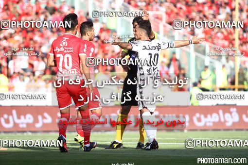 380402, Tehran, Iran, لیگ برتر فوتبال ایران، Persian Gulf Cup، Week 30، Second Leg، Persepolis 2 v 1 Rah Ahan on 2016/05/13 at Azadi Stadium