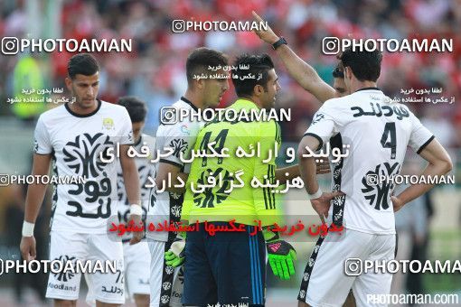 380742, Tehran, Iran, لیگ برتر فوتبال ایران، Persian Gulf Cup، Week 30، Second Leg، Persepolis 2 v 1 Rah Ahan on 2016/05/13 at Azadi Stadium