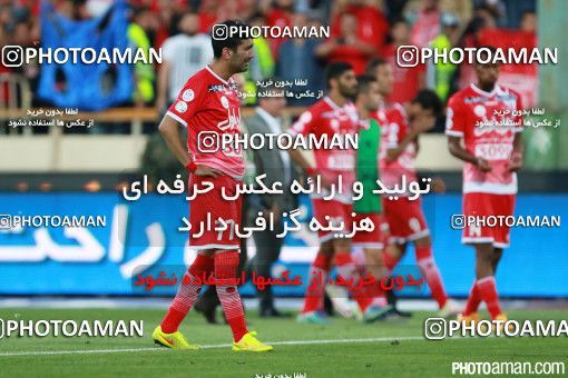 378797, Tehran, Iran, لیگ برتر فوتبال ایران، Persian Gulf Cup، Week 30، Second Leg، Persepolis 2 v 1 Rah Ahan on 2016/05/13 at Azadi Stadium