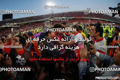 379754, Tehran, Iran, لیگ برتر فوتبال ایران، Persian Gulf Cup، Week 30، Second Leg، Persepolis 2 v 1 Rah Ahan on 2016/05/13 at Azadi Stadium