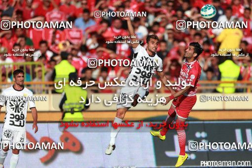 379995, Tehran, Iran, لیگ برتر فوتبال ایران، Persian Gulf Cup، Week 30، Second Leg، Persepolis 2 v 1 Rah Ahan on 2016/05/13 at Azadi Stadium