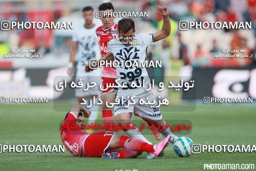 380093, Tehran, Iran, لیگ برتر فوتبال ایران، Persian Gulf Cup، Week 30، Second Leg، Persepolis 2 v 1 Rah Ahan on 2016/05/13 at Azadi Stadium