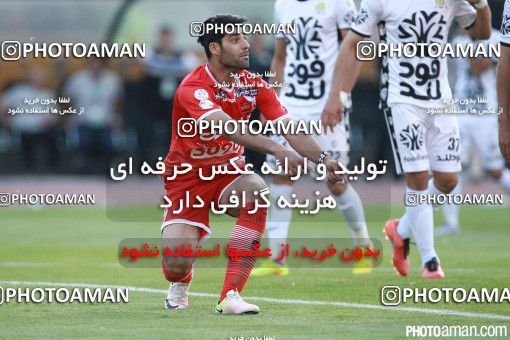 380738, Tehran, Iran, لیگ برتر فوتبال ایران، Persian Gulf Cup، Week 30، Second Leg، Persepolis 2 v 1 Rah Ahan on 2016/05/13 at Azadi Stadium