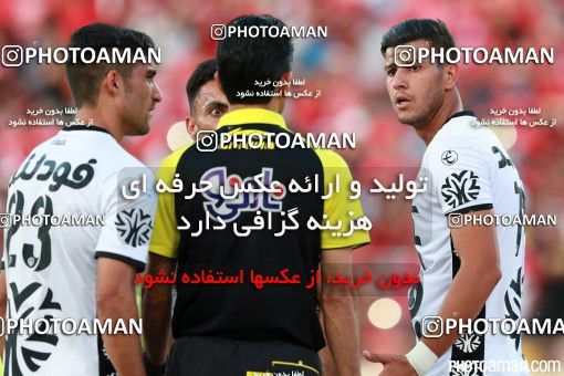 378927, Tehran, Iran, لیگ برتر فوتبال ایران، Persian Gulf Cup، Week 30، Second Leg، Persepolis 2 v 1 Rah Ahan on 2016/05/13 at Azadi Stadium
