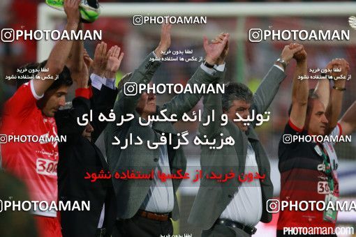 379746, Tehran, Iran, لیگ برتر فوتبال ایران، Persian Gulf Cup، Week 30، Second Leg، Persepolis 2 v 1 Rah Ahan on 2016/05/13 at Azadi Stadium