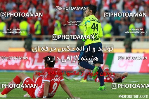 378779, Tehran, Iran, لیگ برتر فوتبال ایران، Persian Gulf Cup، Week 30، Second Leg، Persepolis 2 v 1 Rah Ahan on 2016/05/13 at Azadi Stadium