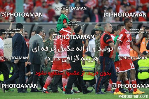 380579, Tehran, Iran, لیگ برتر فوتبال ایران، Persian Gulf Cup، Week 30، Second Leg، Persepolis 2 v 1 Rah Ahan on 2016/05/13 at Azadi Stadium