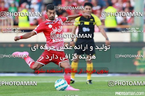 378931, Tehran, Iran, لیگ برتر فوتبال ایران، Persian Gulf Cup، Week 30، Second Leg، Persepolis 2 v 1 Rah Ahan on 2016/05/13 at Azadi Stadium