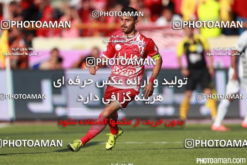 379996, Tehran, Iran, لیگ برتر فوتبال ایران، Persian Gulf Cup، Week 30، Second Leg، Persepolis 2 v 1 Rah Ahan on 2016/05/13 at Azadi Stadium