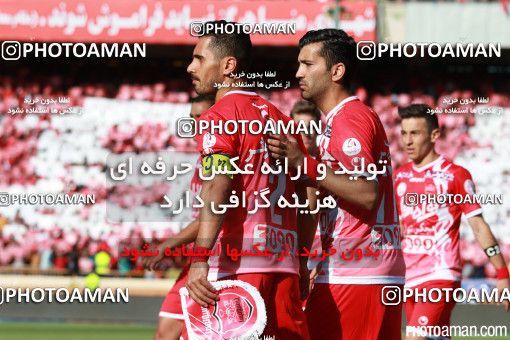 378844, Tehran, Iran, لیگ برتر فوتبال ایران، Persian Gulf Cup، Week 30، Second Leg، Persepolis 2 v 1 Rah Ahan on 2016/05/13 at Azadi Stadium
