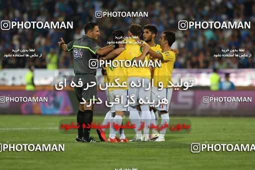583817, Tehran, [*parameter:4*], لیگ برتر فوتبال ایران، Persian Gulf Cup، Week 3، First Leg، Esteghlal 0 v 2 Sanat Naft Abadan on 2016/08/05 at Azadi Stadium