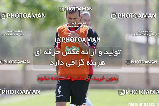 446989, Tehran, Iran, Iran Football Team Training Session on 2016/05/23 at Research Institute of Petroleum Industry