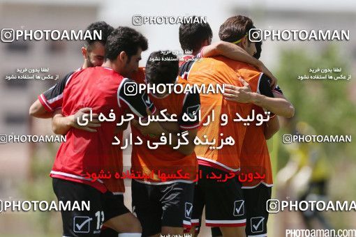446948, Tehran, Iran, Iran Football Team Training Session on 2016/05/23 at Research Institute of Petroleum Industry