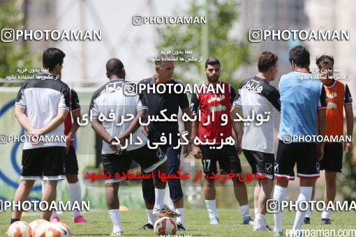 447071, Tehran, Iran, Iran Football Team Training Session on 2016/05/23 at Research Institute of Petroleum Industry