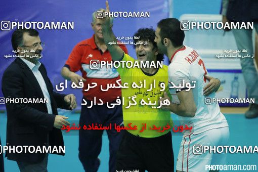 458091, مرحله نیمه نهایی  مسابقات والیبال قهرمانی مردان آسیا 2015، ، تهران، سالن دوازده هزار نفری ورزشگاه آزادی، 1394/05/16، ایران ۳ -  چین ۲
