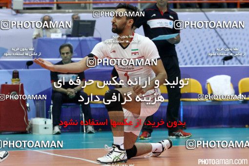 458114, مرحله نیمه نهایی  مسابقات والیبال قهرمانی مردان آسیا 2015، ، تهران، سالن دوازده هزار نفری ورزشگاه آزادی، 1394/05/16، ایران ۳ -  چین ۲