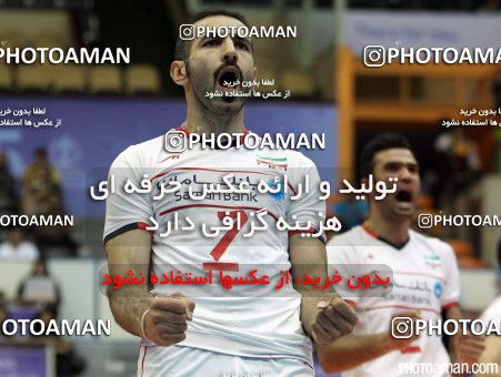 458128, مرحله نیمه نهایی  مسابقات والیبال قهرمانی مردان آسیا 2015، ، تهران، سالن دوازده هزار نفری ورزشگاه آزادی، 1394/05/16، ایران ۳ -  چین ۲