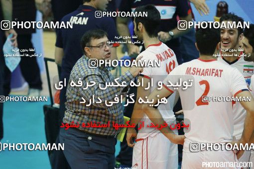 458093, مرحله نیمه نهایی  مسابقات والیبال قهرمانی مردان آسیا 2015، ، تهران، سالن دوازده هزار نفری ورزشگاه آزادی، 1394/05/16، ایران ۳ -  چین ۲