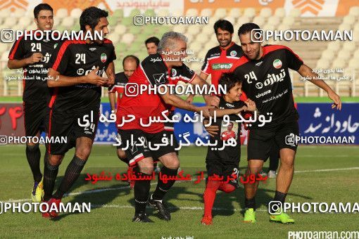 469278, Tehran, Iran, Charitable friendly match،  6 - 4 Honarmandan on 2015/10/12 at Shahid Dastgerdi Stadium