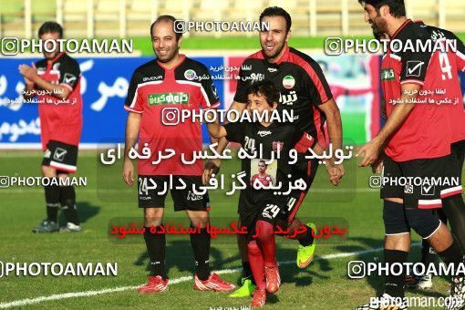 469379, Tehran, Iran, Charitable friendly match،  6 - 4 Honarmandan on 2015/10/12 at Shahid Dastgerdi Stadium