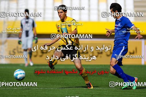 609247, Isfahan, , جام حذفی فوتبال ایران, 1/16 stage, Khorramshahr Cup, Sepahan 1 v 0 Pars Jonoubi Jam on 2016/11/04 at Naghsh-e Jahan Stadium