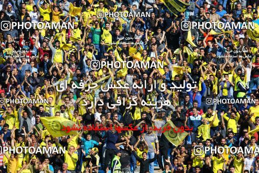 609206, Isfahan, , جام حذفی فوتبال ایران, 1/16 stage, Khorramshahr Cup, Sepahan 1 v 0 Pars Jonoubi Jam on 2016/11/04 at Naghsh-e Jahan Stadium