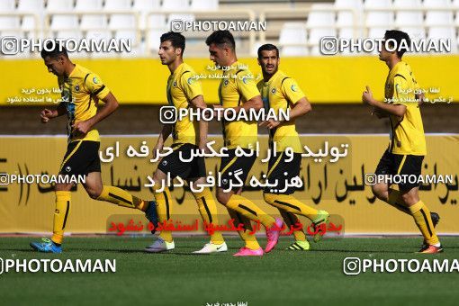 609243, Isfahan, , جام حذفی فوتبال ایران, 1/16 stage, Khorramshahr Cup, Sepahan 1 v 0 Pars Jonoubi Jam on 2016/11/04 at Naghsh-e Jahan Stadium
