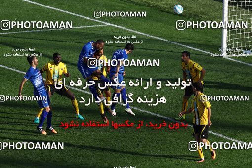 609230, Isfahan, , جام حذفی فوتبال ایران, 1/16 stage, Khorramshahr Cup, Sepahan 1 v 0 Pars Jonoubi Jam on 2016/11/04 at Naghsh-e Jahan Stadium