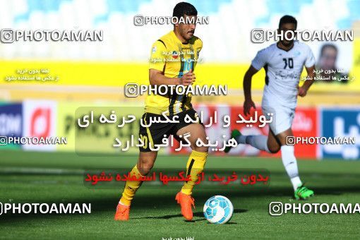 612661, Isfahan, [*parameter:4*], لیگ برتر فوتبال ایران، Persian Gulf Cup، Week 13، First Leg، Sepahan 4 v 1 Saba on 2016/12/09 at Naghsh-e Jahan Stadium