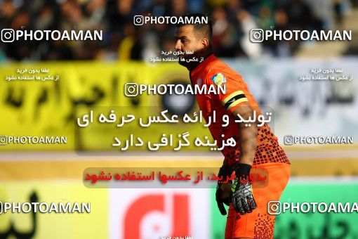 612607, Isfahan, [*parameter:4*], لیگ برتر فوتبال ایران، Persian Gulf Cup، Week 13، First Leg، Sepahan 4 v 1 Saba on 2016/12/09 at Naghsh-e Jahan Stadium