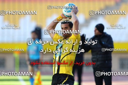 612653, Isfahan, [*parameter:4*], لیگ برتر فوتبال ایران، Persian Gulf Cup، Week 13، First Leg، Sepahan 4 v 1 Saba on 2016/12/09 at Naghsh-e Jahan Stadium