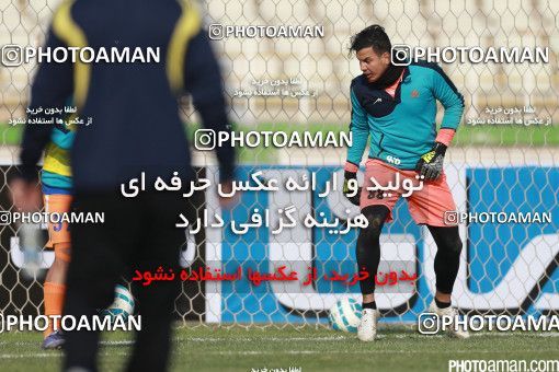 499444, Tehran, [*parameter:4*], لیگ برتر فوتبال ایران، Persian Gulf Cup، Week 17، Second Leg، Saipa 0 v 0 Zob Ahan Esfahan on 2017/01/18 at Shahid Dastgerdi Stadium