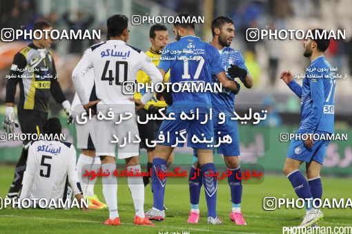508685, Tehran, [*parameter:4*], لیگ برتر فوتبال ایران، Persian Gulf Cup، Week 19، Second Leg، Esteghlal 3 v 2 Paykan on 2017/01/27 at Azadi Stadium