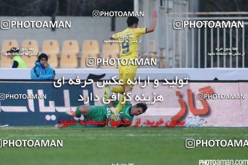 517988, Tehran, [*parameter:4*], لیگ برتر فوتبال ایران، Persian Gulf Cup، Week 20، Second Leg، Naft Tehran 1 v 0 Esteghlal on 2016/02/14 at Takhti Stadium