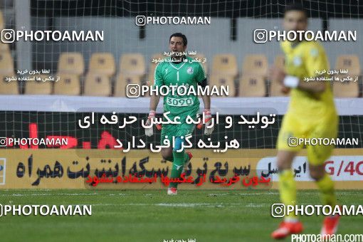 518053, Tehran, [*parameter:4*], لیگ برتر فوتبال ایران، Persian Gulf Cup، Week 20، Second Leg، Naft Tehran 1 v 0 Esteghlal on 2016/02/14 at Takhti Stadium