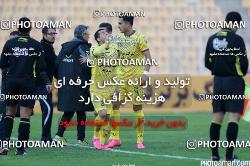 517785, Tehran, [*parameter:4*], لیگ برتر فوتبال ایران، Persian Gulf Cup، Week 20، Second Leg، Naft Tehran 1 v 0 Esteghlal on 2016/02/14 at Takhti Stadium