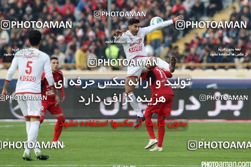 518650, Tehran, [*parameter:4*], لیگ برتر فوتبال ایران، Persian Gulf Cup، Week 20، Second Leg، Persepolis 2 v 0 Tractor Sazi on 2017/02/05 at Azadi Stadium