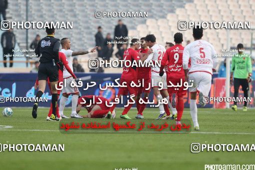 519279, Tehran, [*parameter:4*], لیگ برتر فوتبال ایران، Persian Gulf Cup، Week 20، Second Leg، Persepolis 2 v 0 Tractor Sazi on 2017/02/05 at Azadi Stadium
