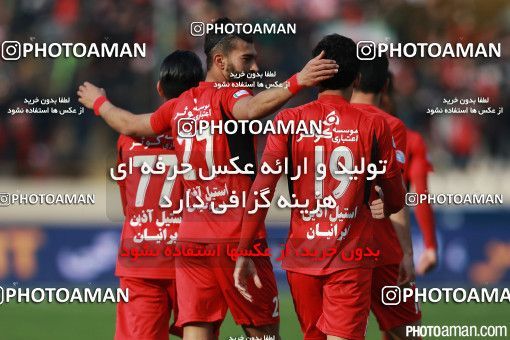 519937, Tehran, [*parameter:4*], لیگ برتر فوتبال ایران، Persian Gulf Cup، Week 20، Second Leg، Persepolis 2 v 0 Tractor Sazi on 2017/02/05 at Azadi Stadium